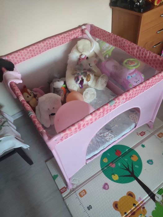 Кошара за игра за момичета