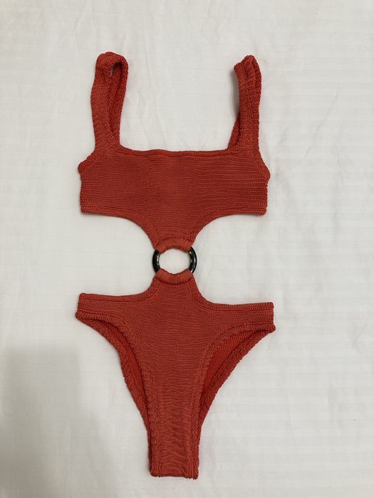 Paramidonna цял бански