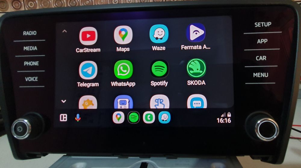 MIB2 Skoda Octavia 3, unitate+display 8 inch, App Connect