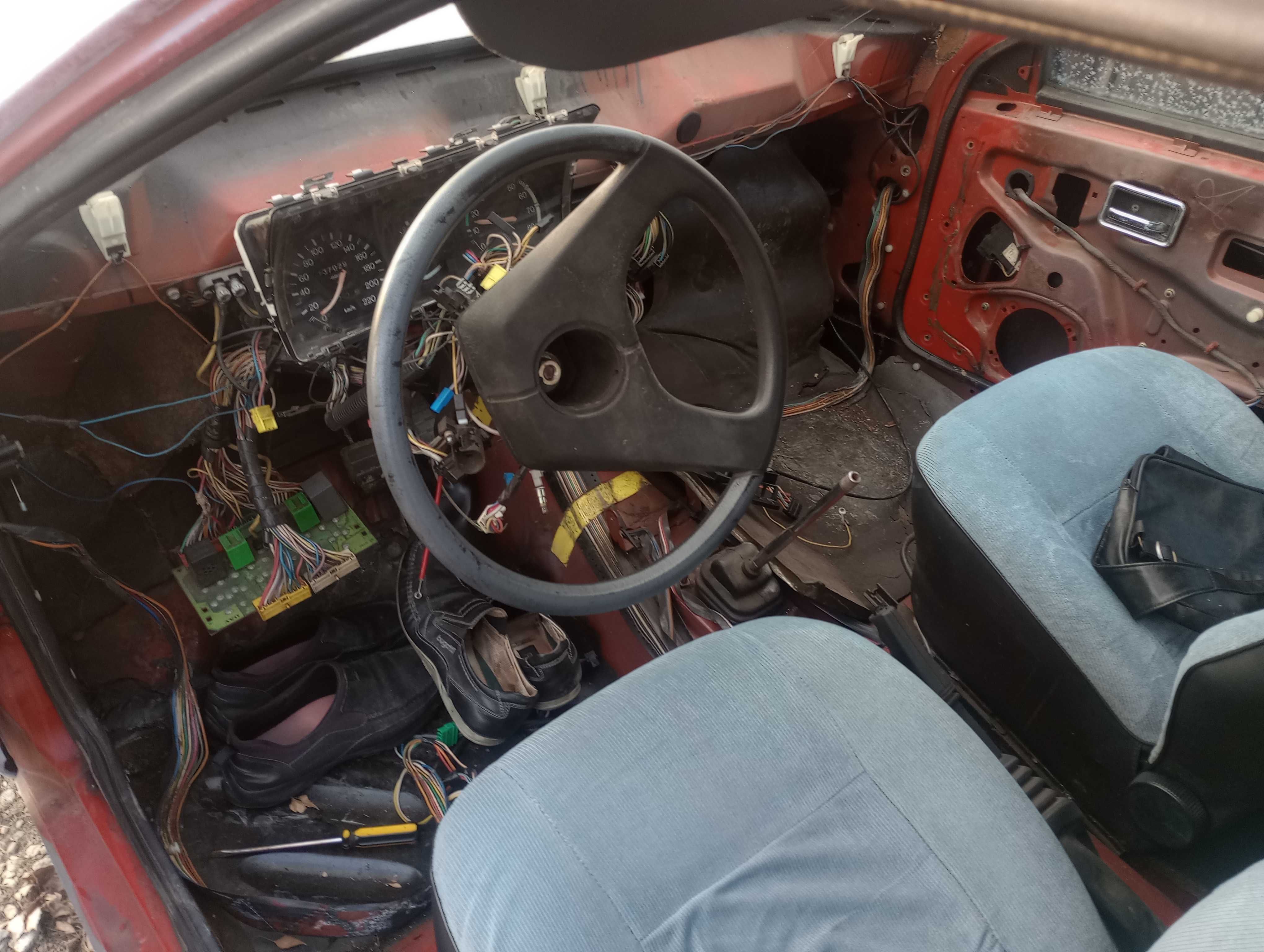 Proiect Renault Fuego 1.6
