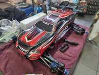 Traxxas E-Revo v1 x2 Titan 550
