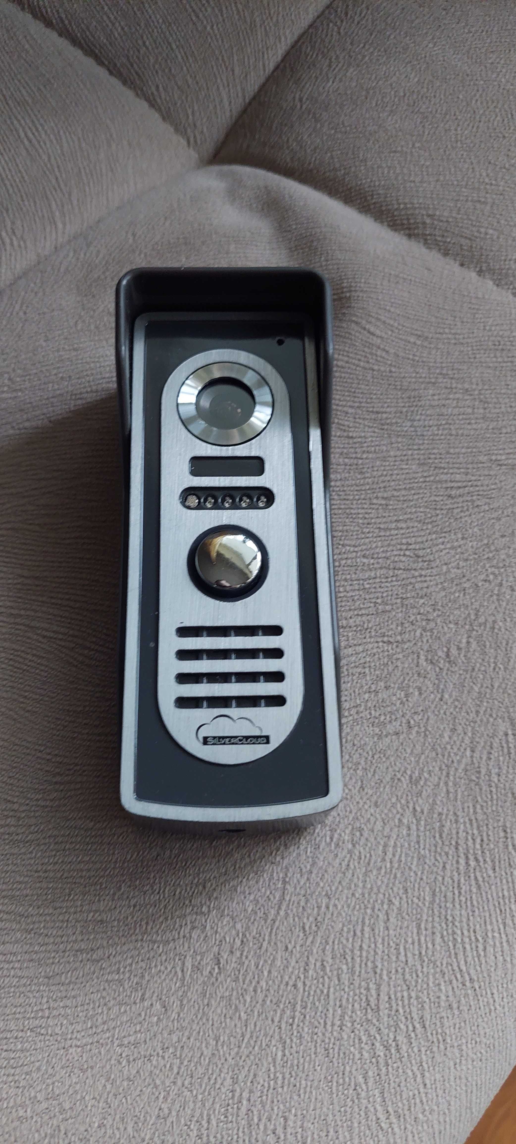 Interfon video Silver Cloud House 715