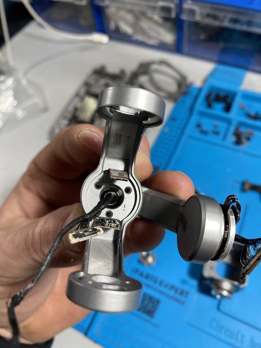 Reparatii drone / service drone, orice model DJI