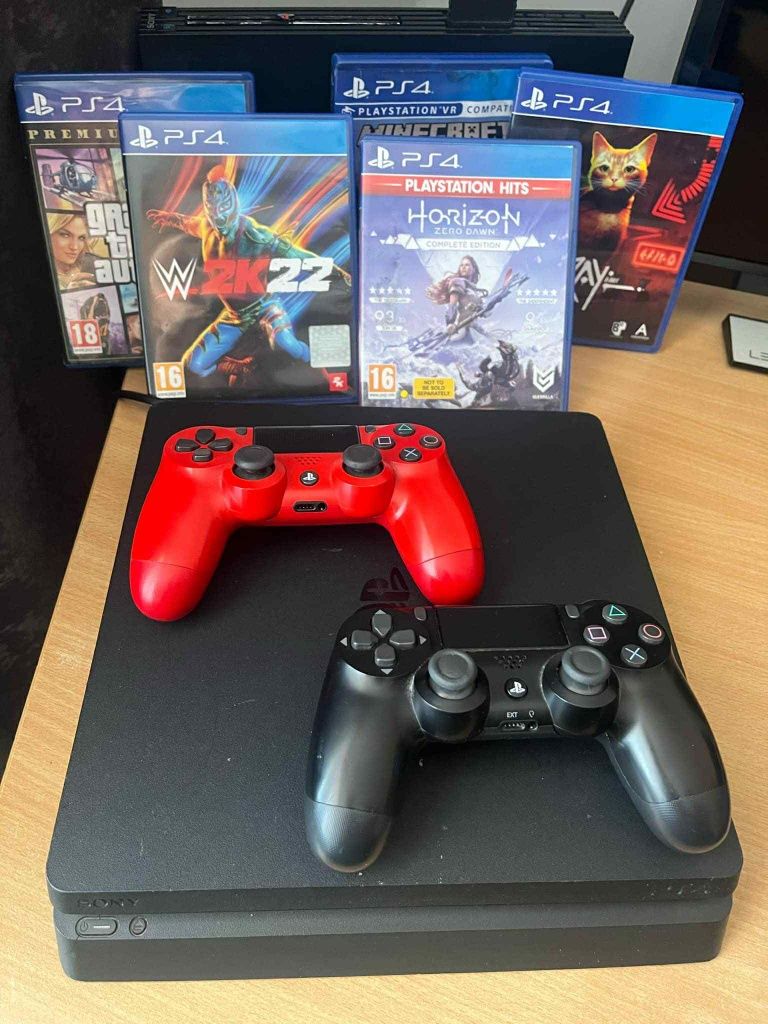 Плеистеишън 4 + подарък игри