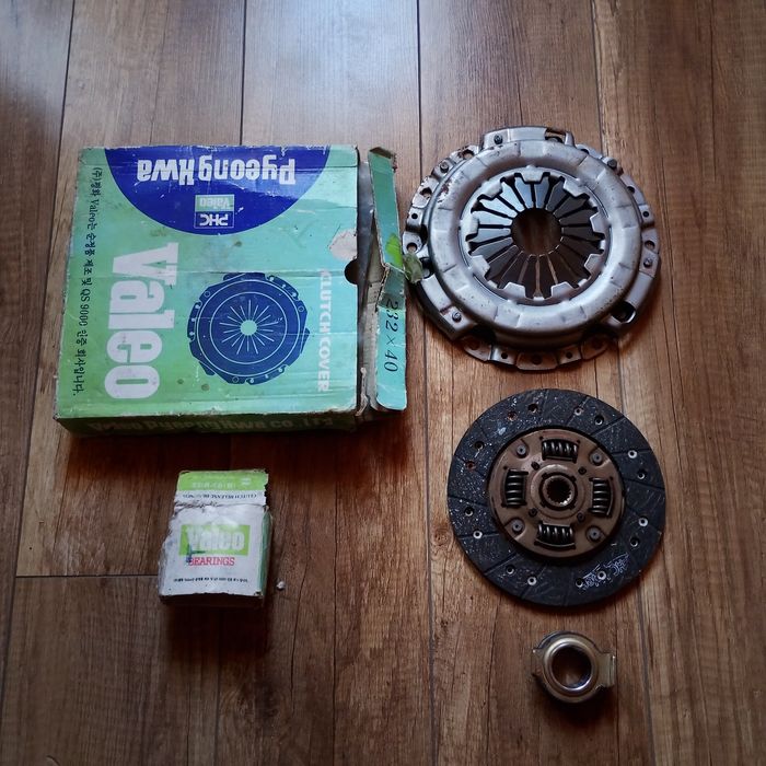 Kit complet ambreiaj cu rulment de presiune Valeo pentru Daewoo\Matiz