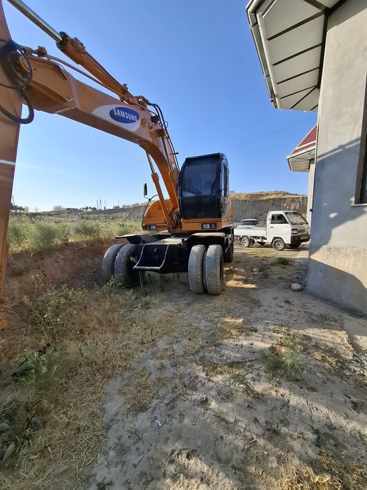 Samsung 1997 yil holati yaxshi ishlab turibdi