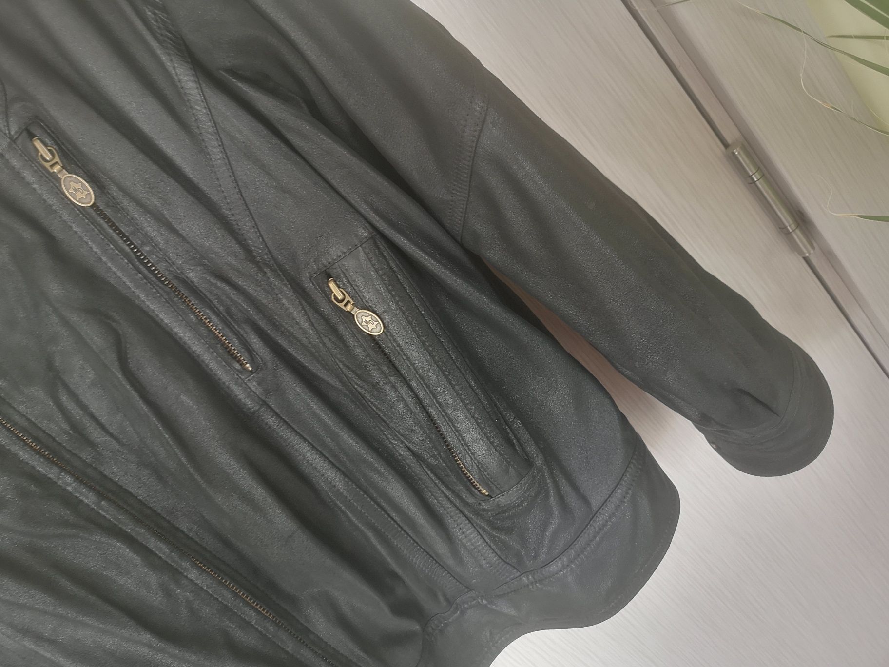 Естествена кожа  немско мъжко яке,  размер. L - Ledermoden