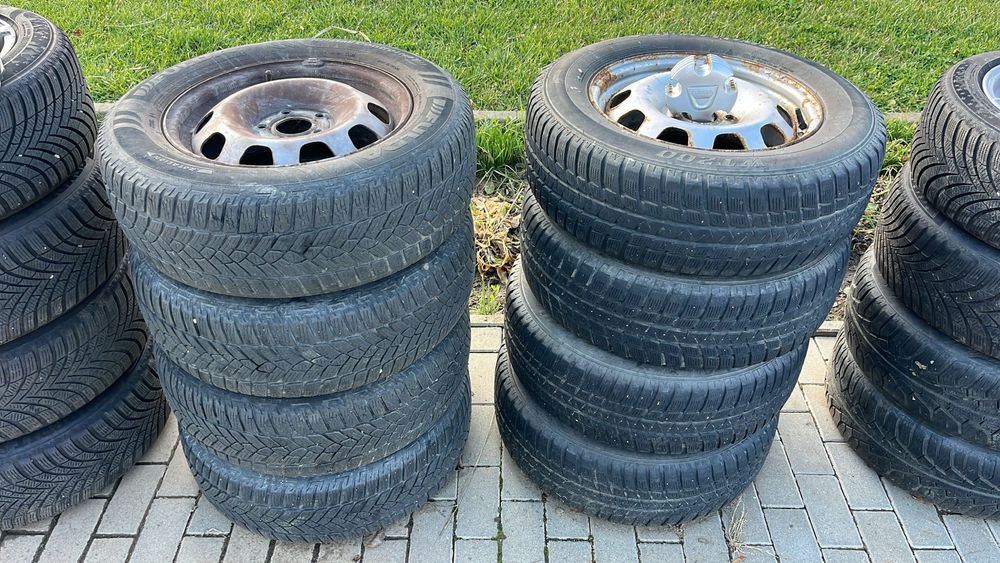 Jante Tabla Dacia Duster Anvelope de iarna 215 65 16