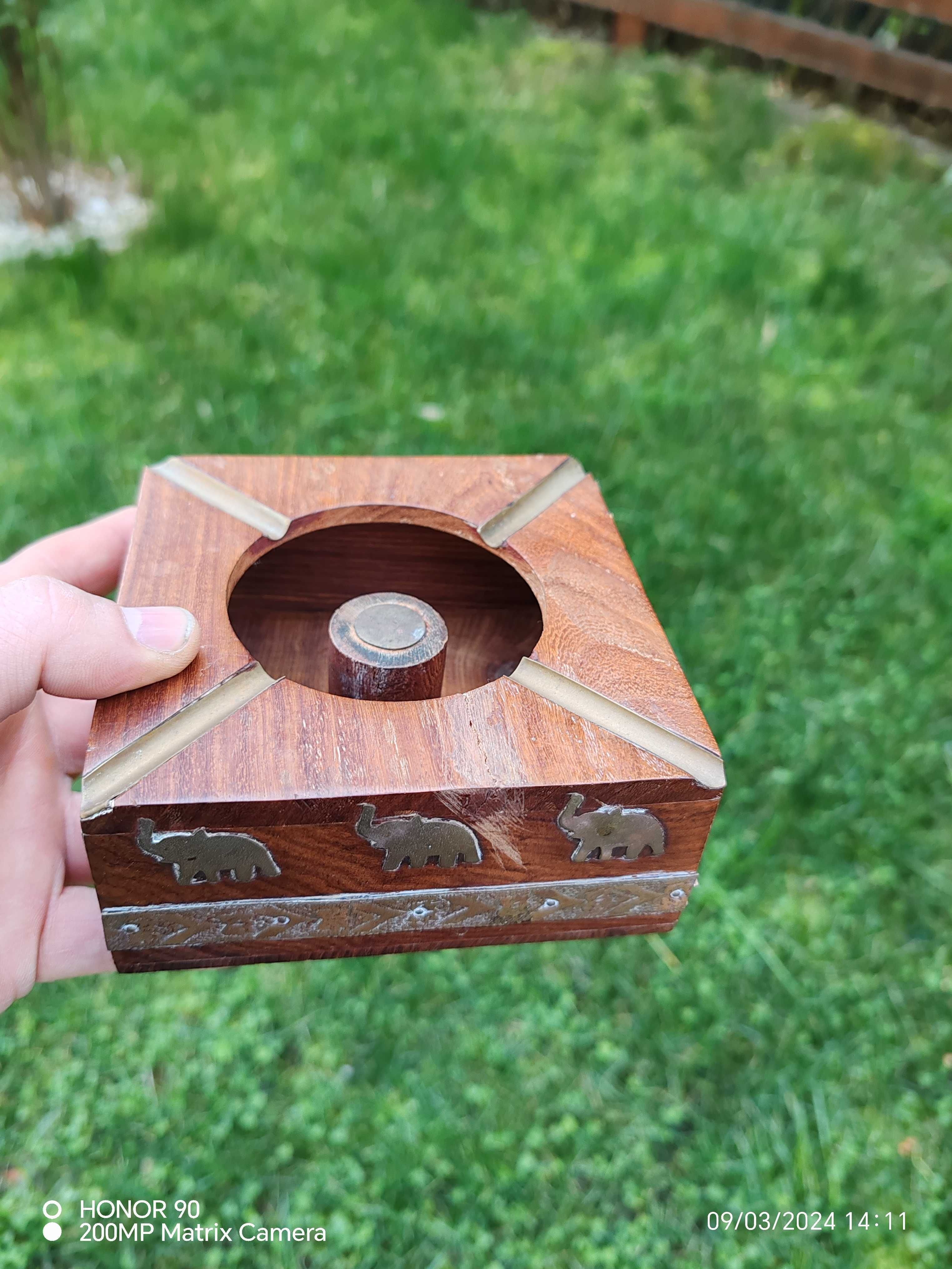 Scrumiera Vintage lemn + metal