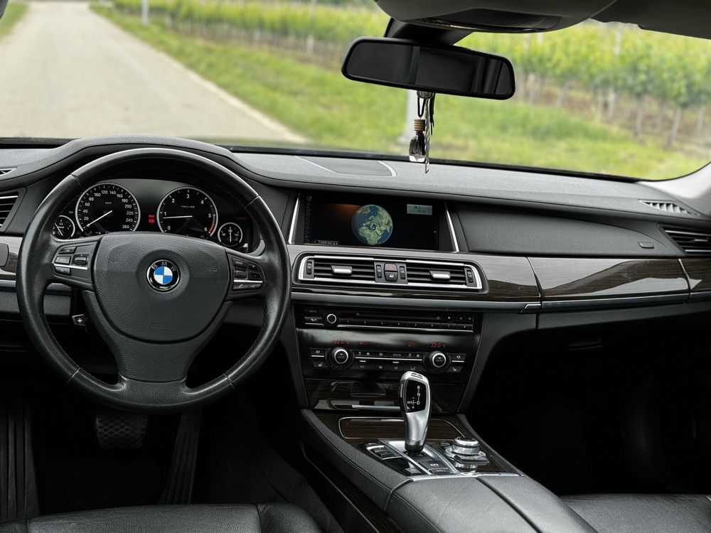 BMW f01 730d 2013