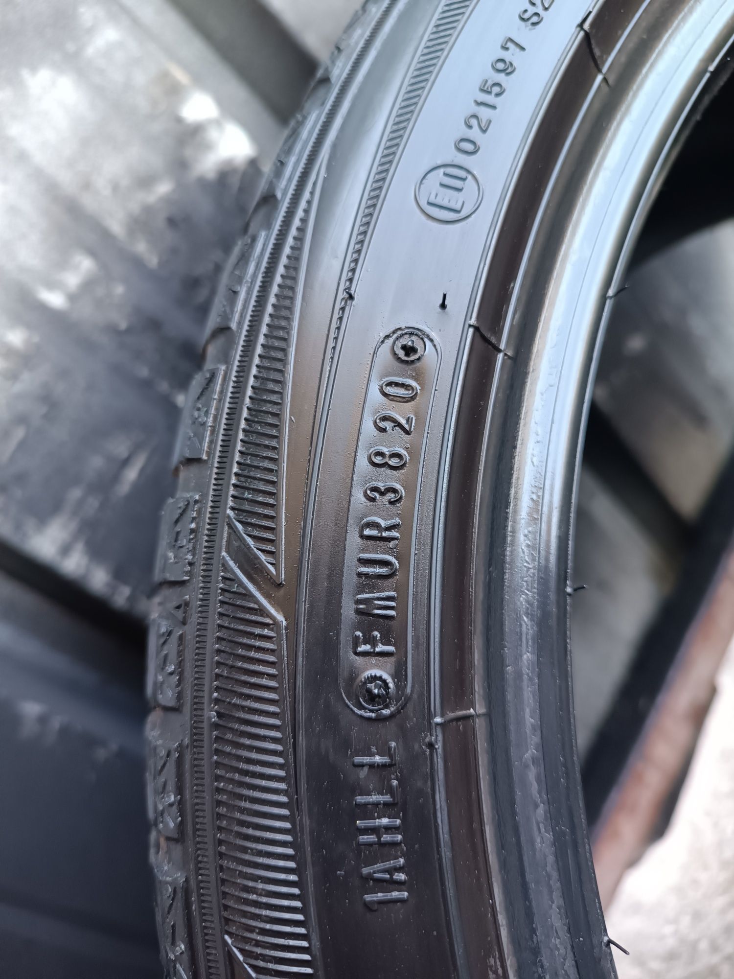 235/40/18 Falken Дот 3820