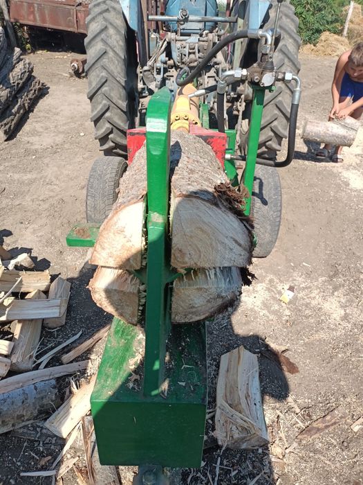 Vand spargator de lemne