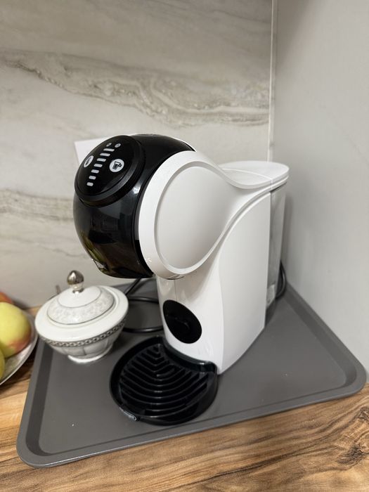 Кофемашина капсульная Krups dolce gusto