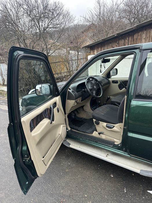 Nissan terrano 2