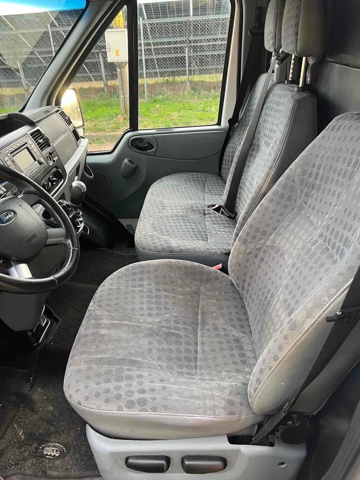 Ford Transit 2010г.