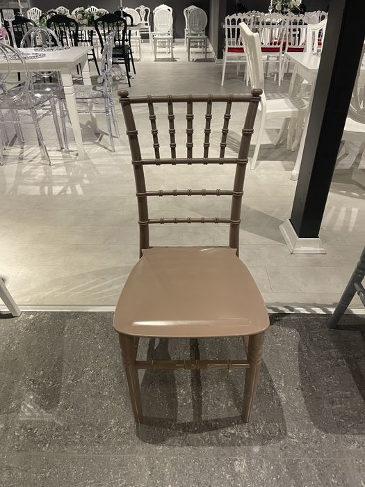 Scaune Chiavari Tiffany