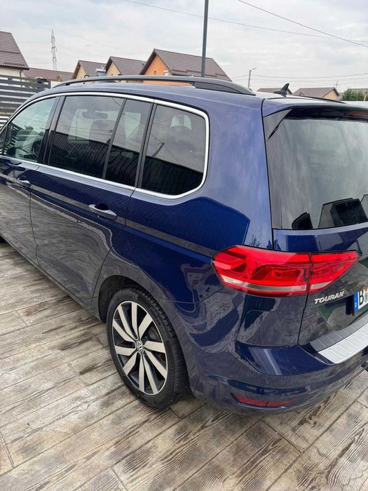 Volkswagen Touran 2.0 TDI - 2018 - 7 locuri