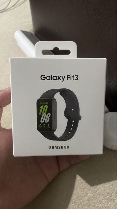 Фитнес браслет Samsung Galaxy Fit3