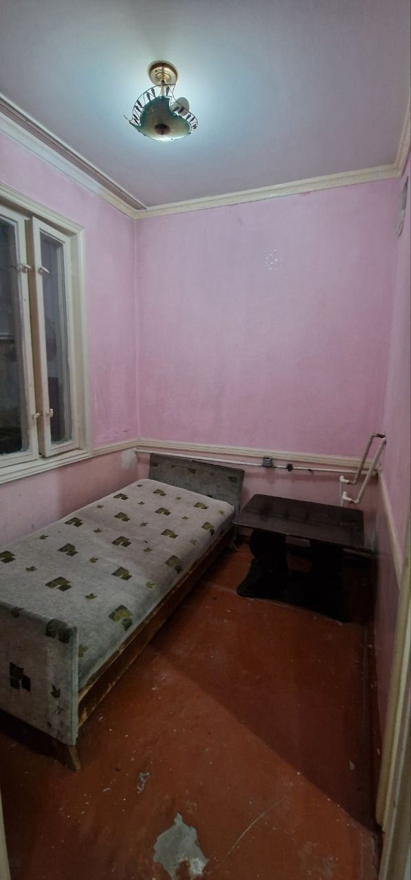 Юнусабад 11, 2/4/4 балкон 1,5*6 можно в ипотеку метро Юнусабад