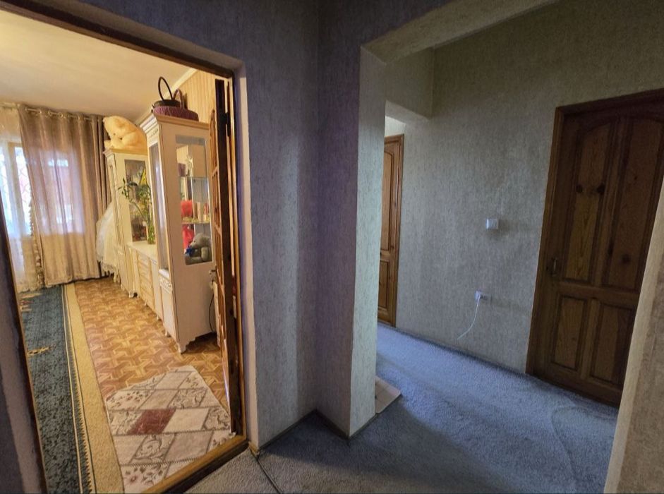 продается 2-х комнатная квартира