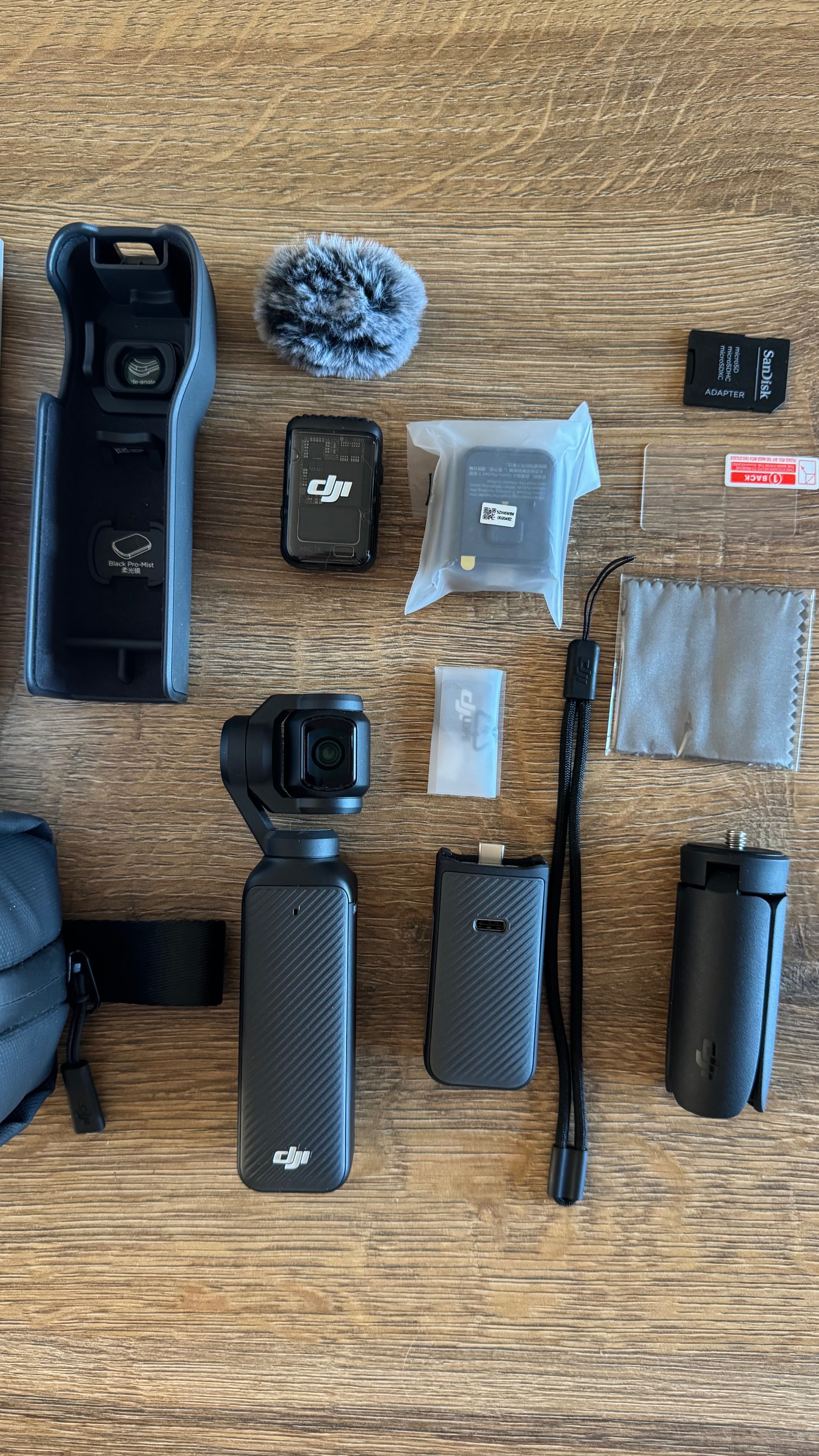 DJI Osmo Pocket 3 - Creator Combo