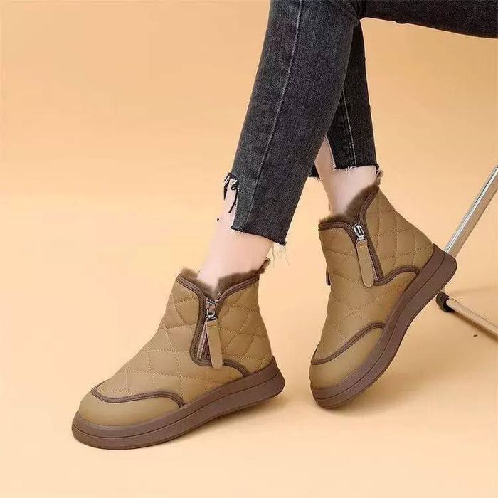 Uggi  наличии есть