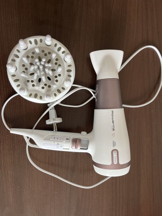Uscator de par Rowenta Perfect hair. Respect hair function