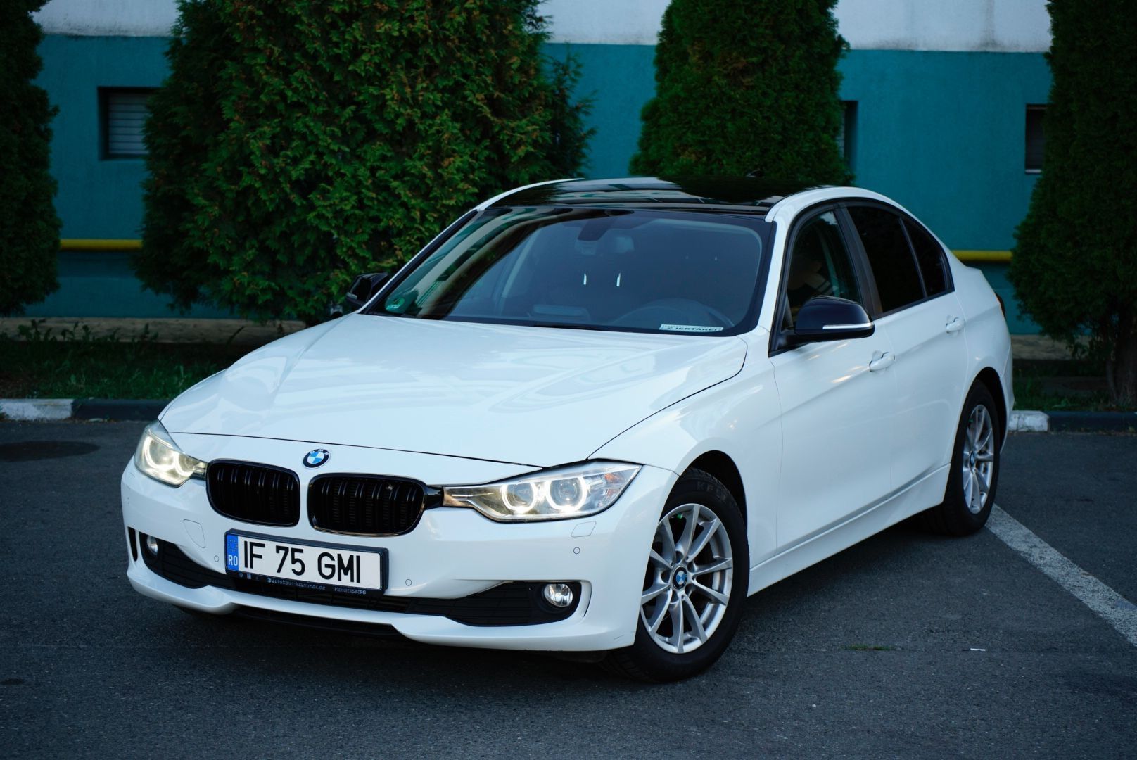 BMW Seria 3 318D