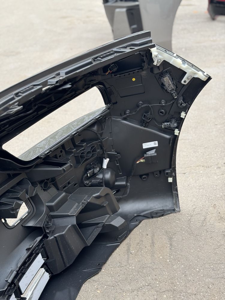 Bara fata Bmw seria 7 G70 Completa 2022-2025