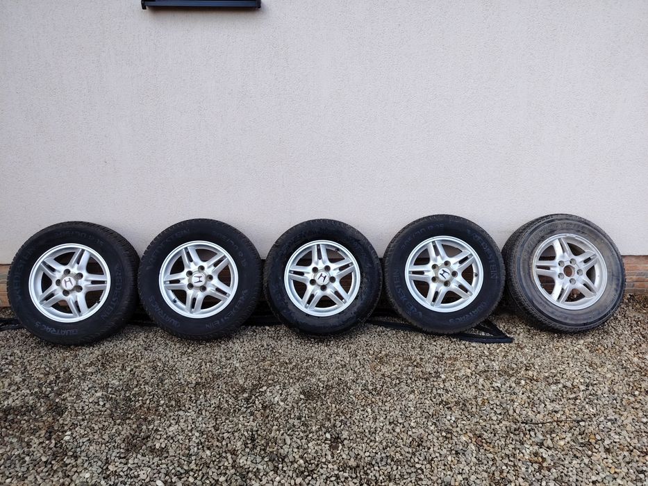Jante aliaj 5x114,3 R15 Honda CRV +anvelope205/70r15 Iarna