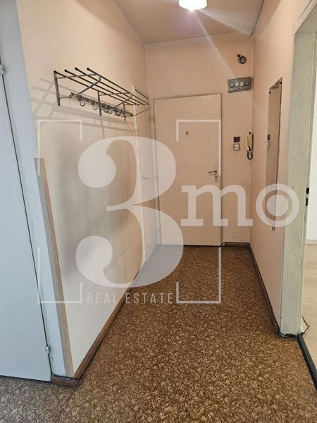 Продава се Тристаен апартамент в София, Дружба 2 - 80 кв.м за 1875 €/кв.м - Снимка #9