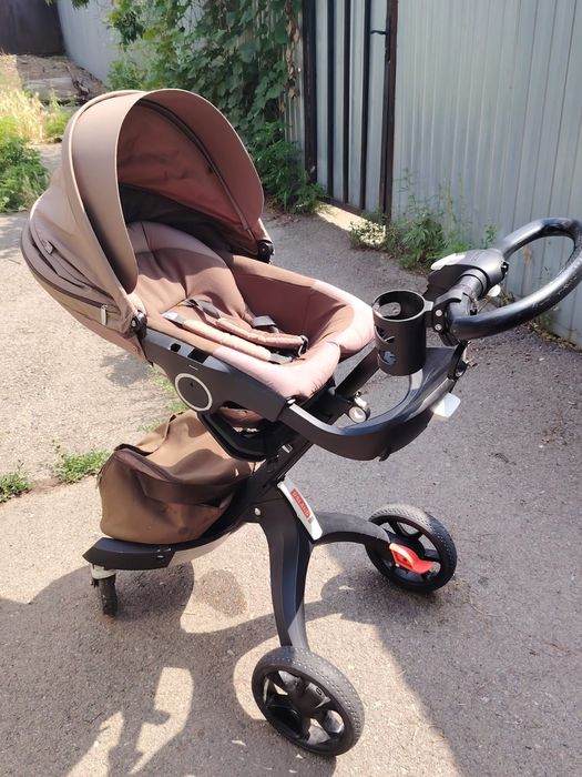 Продам коляску DSLAND