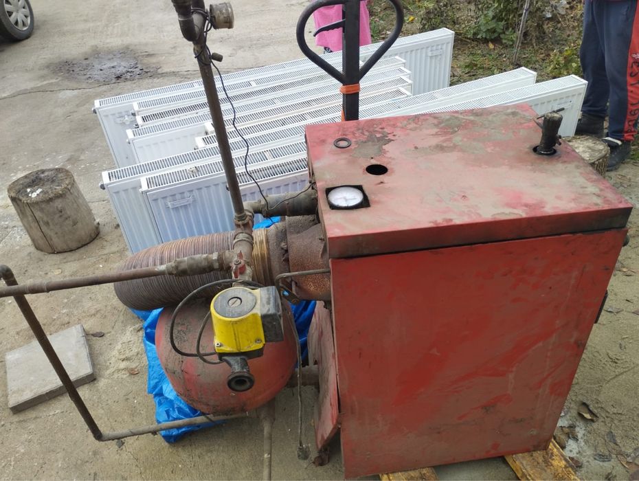 Centrala Viadrus 22 - Lemne + Calorifere