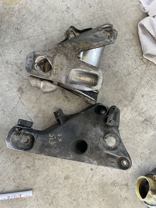 Suport motor stanga / dreapta BMW f15 f16 motor 3.0 4.0 n57d30b