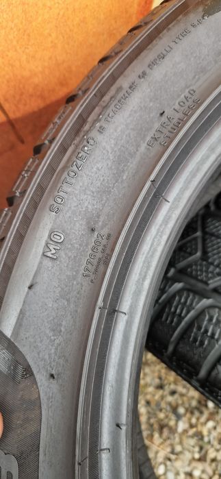 2 Anvelope  impecabile Pirelli 245 45 R19. M+S