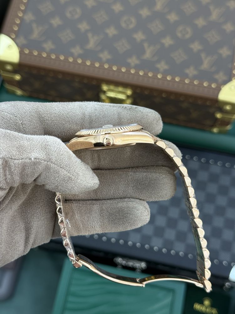 Rolex Day-Date 40 Choco