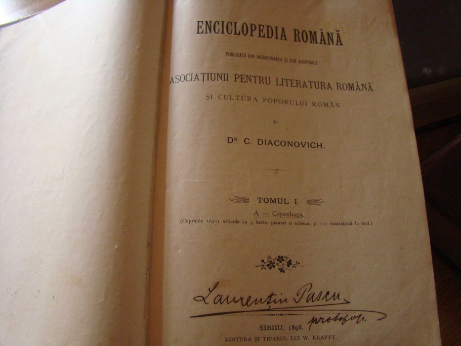 prima enciclopedie romana