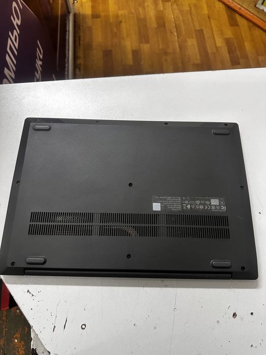 Продается ноутбк для