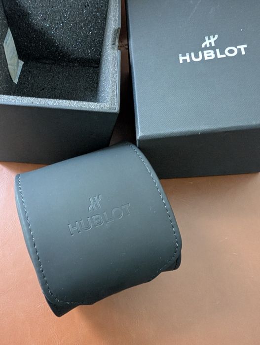 Cutie ceas Hublot etui travel Hublot