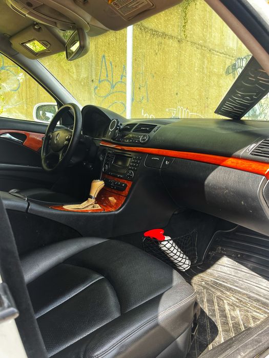Vand Sau Schimb Mercedes W211 E class Pachet AMG