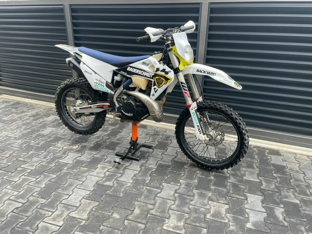 Husqvarna te 250  ( nu ktm beta sherco)