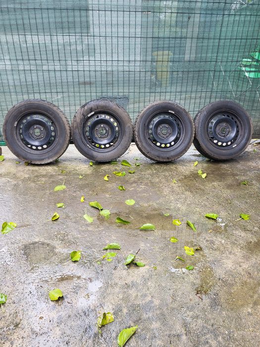 Vând jante 5×112 r15