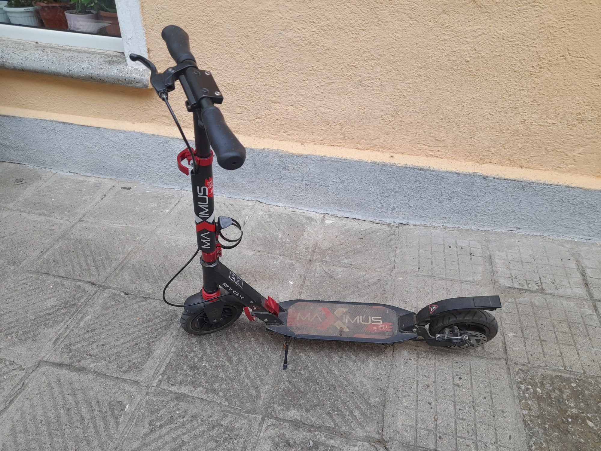 Детска тротинетка Byox, 8+г., до 110 кг. Maximus, НЕ Е ЕЛЕКТРИЧЕСКА