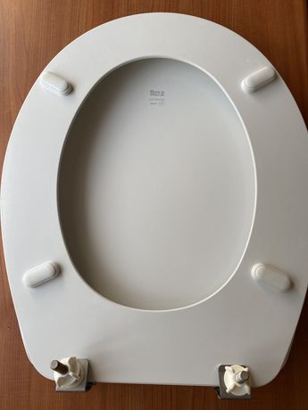 Тоалетна чиния Roca