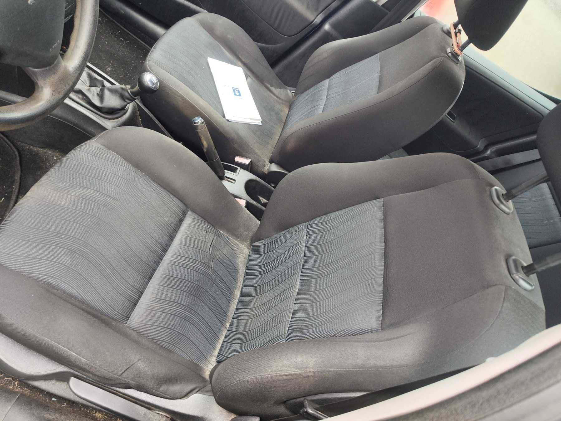 Peugeot 207 комби 1.4 бензин 73кс на части