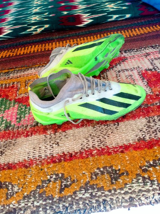 Sarkinoshka adidas butsa yaxshi