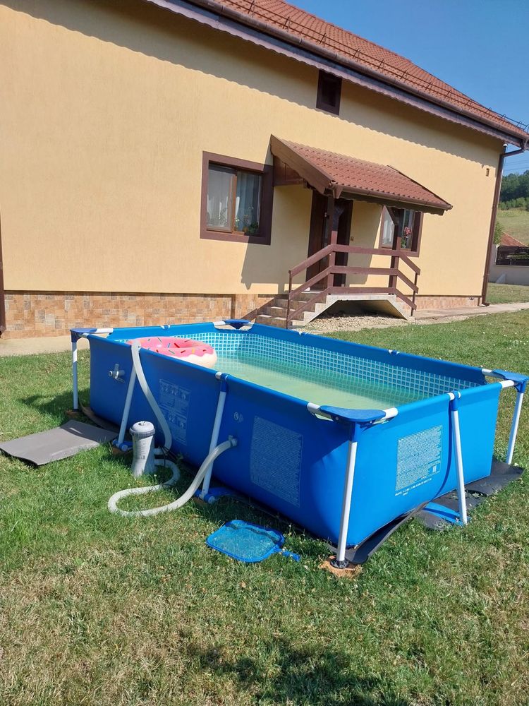 Piscina Intex dreptunghiulara