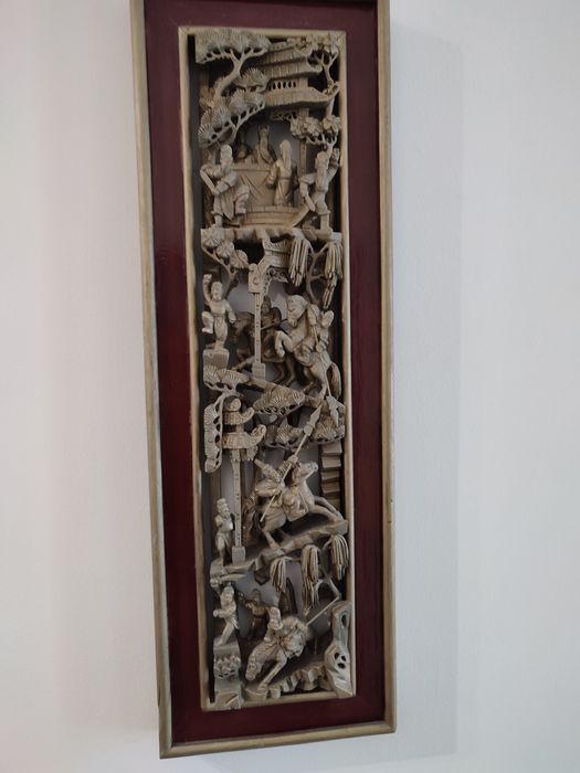 Tablouri sculptura lemn.