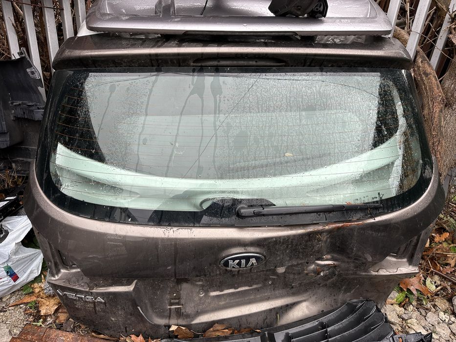 Задно стълко за Kia Venga