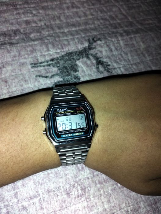 Продам часы Casio
